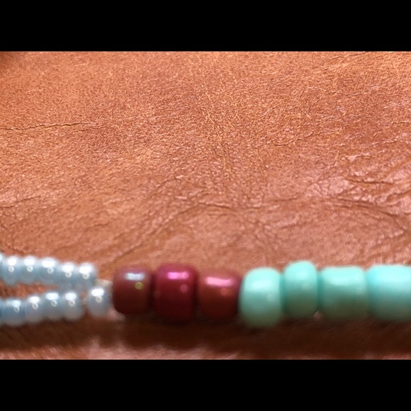 SS Seed bead 19”Wise BeadMaker Woman - Picture 6 of 6